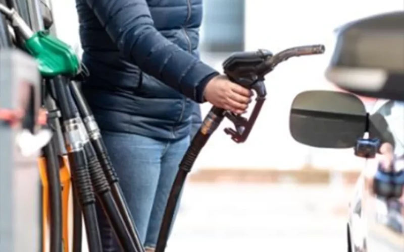 Carburanti- Adoc, continuano i rialzi. Cosa aspetta il Governo ad intervenire