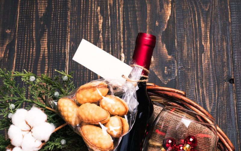 NATALE, PREZZI ALLE STELLE
